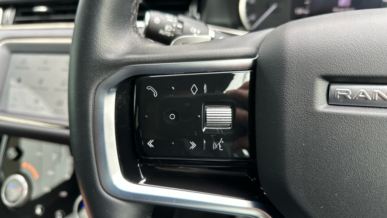 Land Rover Range Rover Evoque 2.0 D200 R-Dynamic SE 5dr Auto Diesel Hatchback